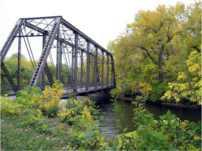 NI Foot Bridge  at Mississippi River